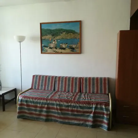 Apartamento T0+1 Na Praia Da Rocha *